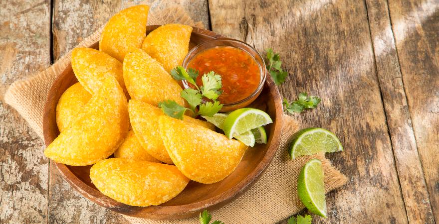 Las empanadas colombianas tienen su secreto en el guiso