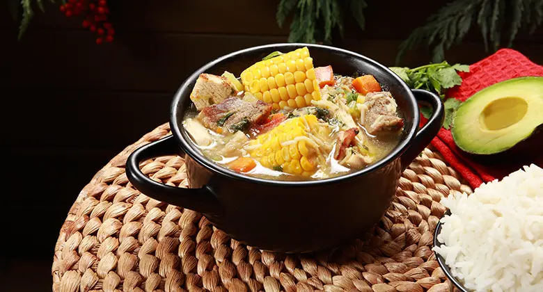 Sancocho antioqueño con La Buena®